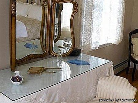 Shearwater Inn East Quogue Номер фото